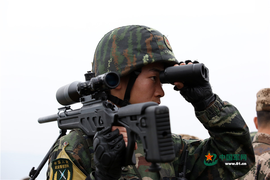 戰(zhàn)場無亞軍 武警官兵三峽腹地上演現(xiàn)實(shí)版“絕地求生”