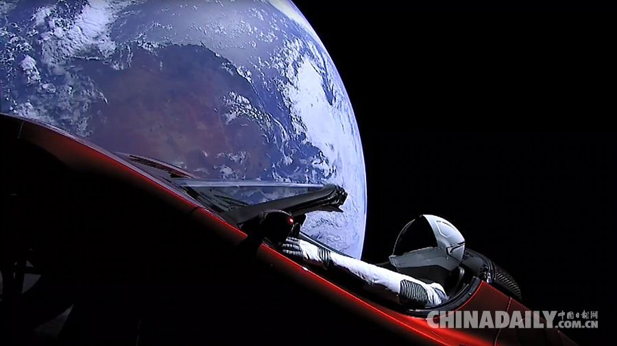 特斯拉跑車“開進(jìn)”太空卻迷路了！ “星俠”乘車漫游太空